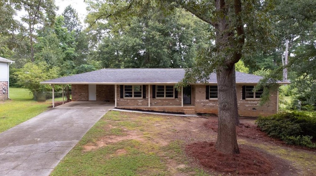 2875 Barrett Ct, Powder Springs, GA 30127-1603