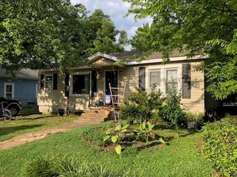 125 Douglas St, Euharlee, GA 30120-3260