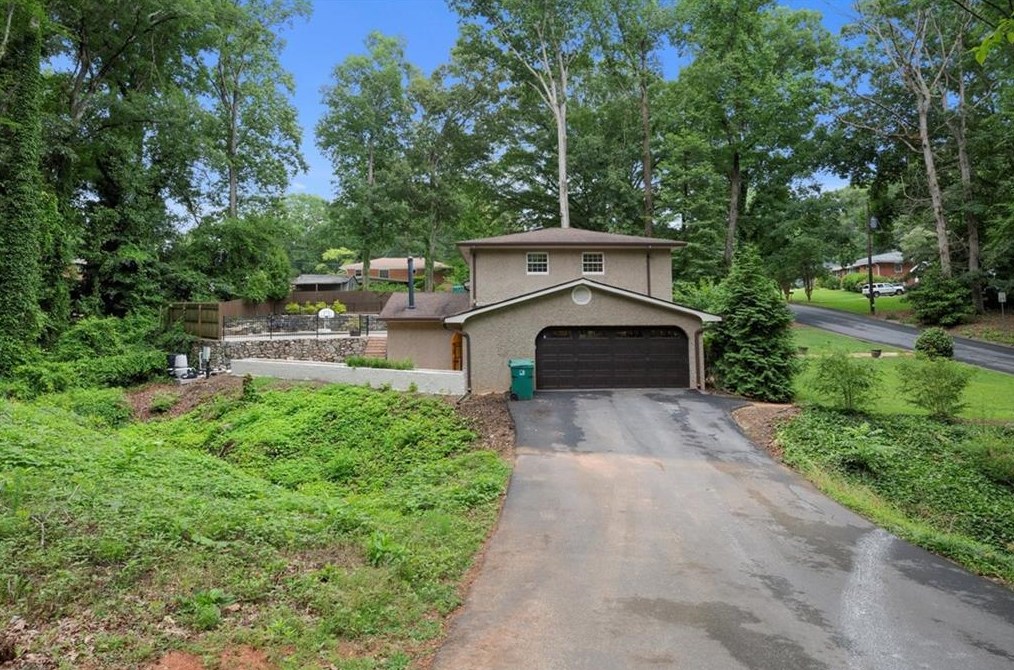 891 Brentwood Dr, Smyrna GA  30082-3405 exterior