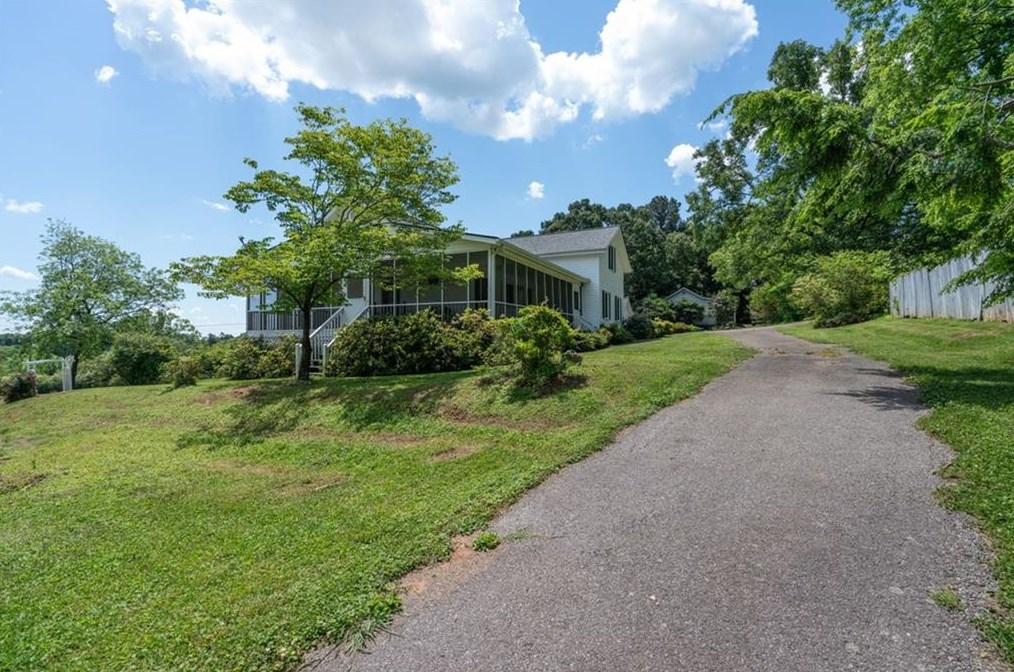 134 Caudell Dr, Lula, GA 30554
