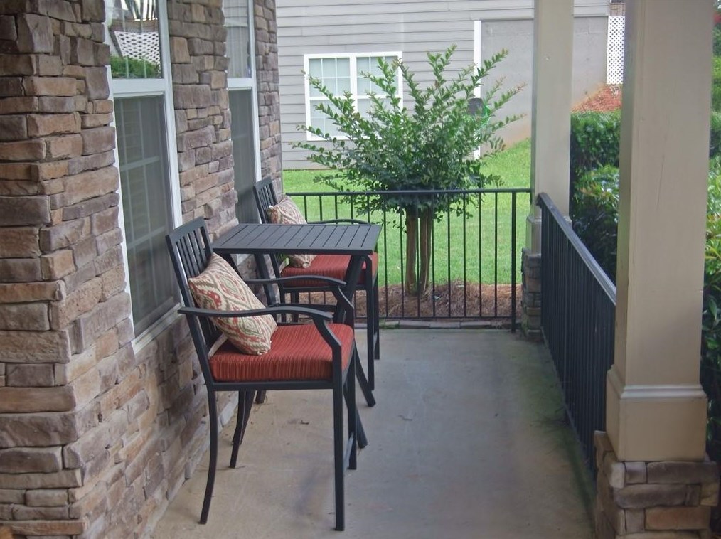 6860 Spring Valley Ct, Douglasville, GA 30135-4585
