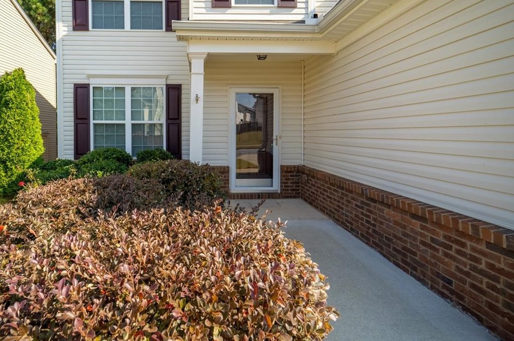 174 Diamond Ridge Ave, Holly Springs, GA 30114