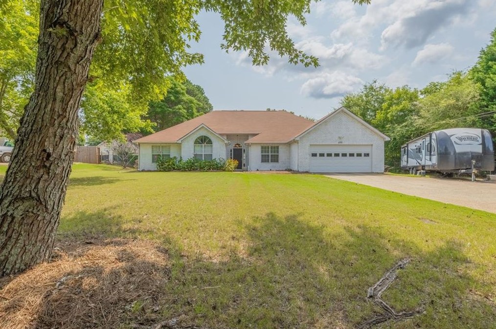 490 Harbins Rd, Dacula, GA 30019-2346