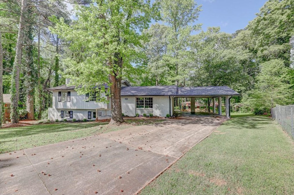 3559 Troutdale Ct, Decatur, GA 30032-6040
