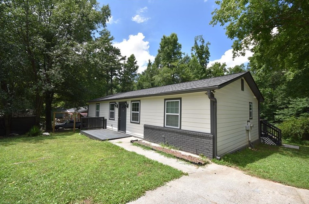 116 Marty Ln, Dallas, GA 30132-8182