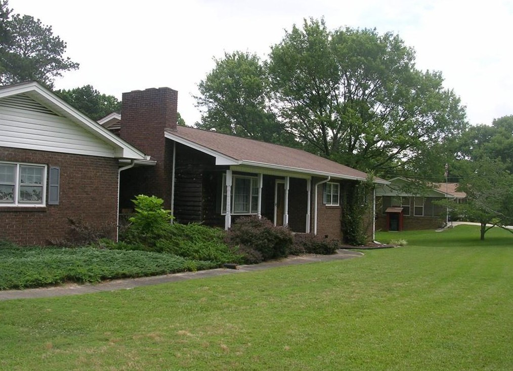 6918 John West Rd, Winston, GA 30187