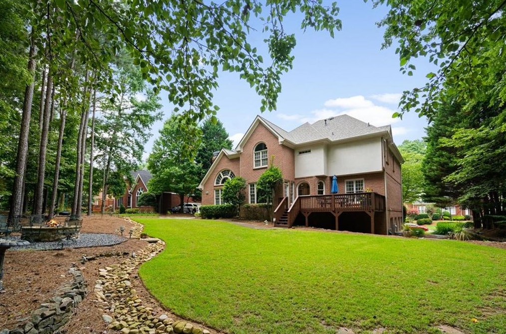 14361 Club Cir, Alpharetta, GA 30004-4363