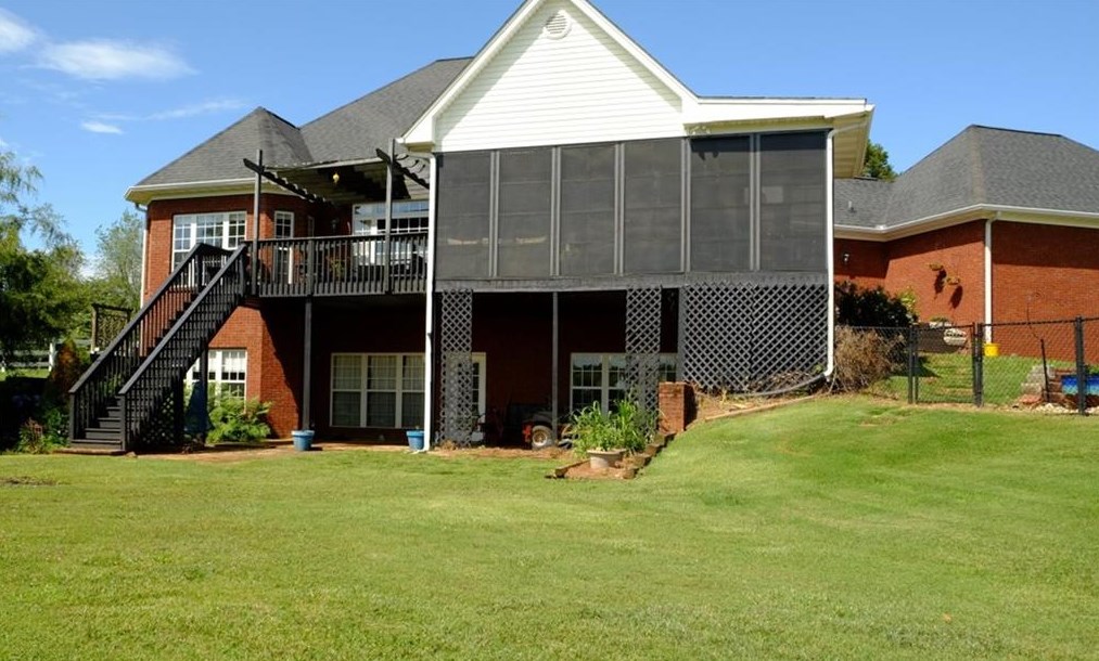 6491 Dahlonega Hwy, Clermont, GA 30527
