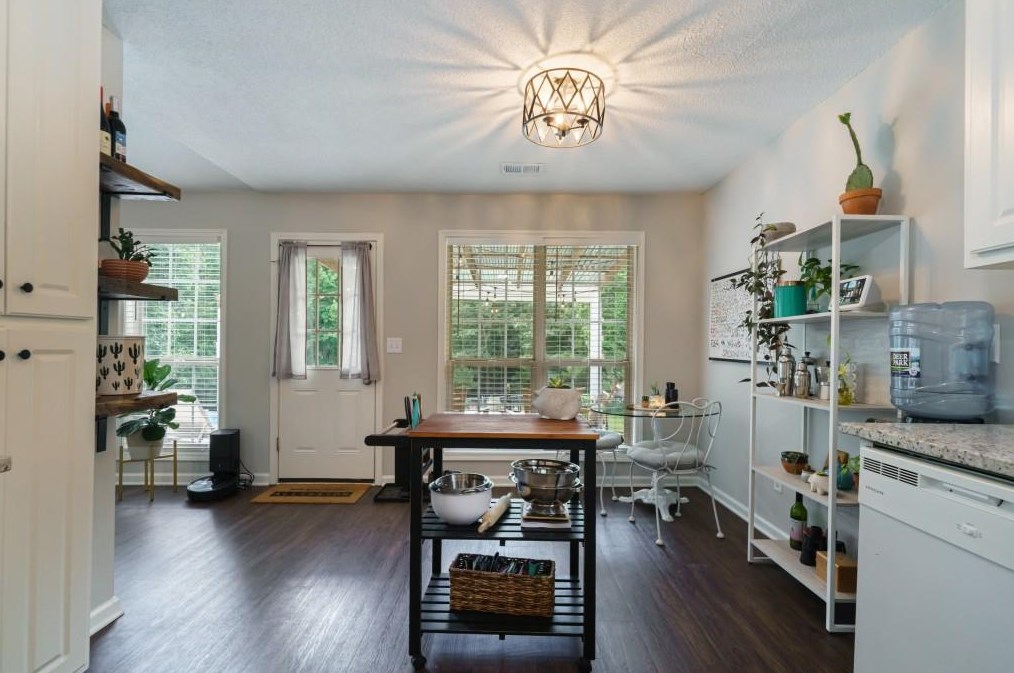 2487 Briar Valley Way, Dacula GA  30019-7517 exterior