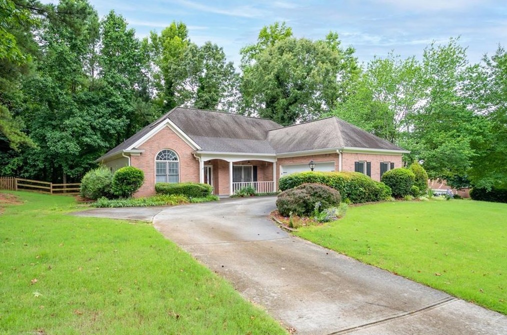 5405 Amity Dr, Powder Springs, GA 30127-4952