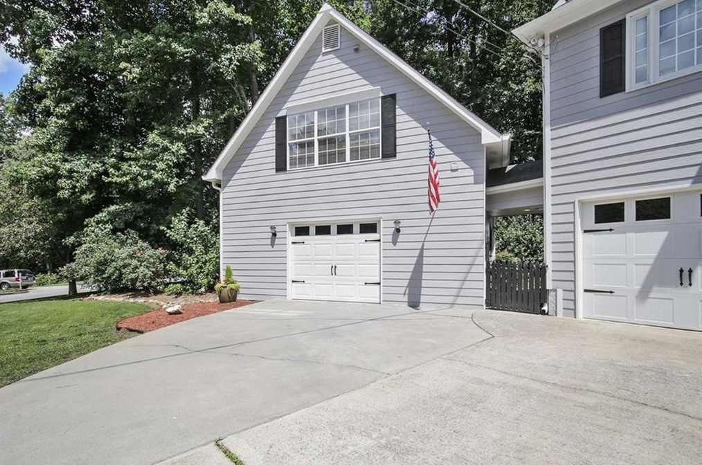 58 Stewart Dr, Dallas, GA 30132-8173