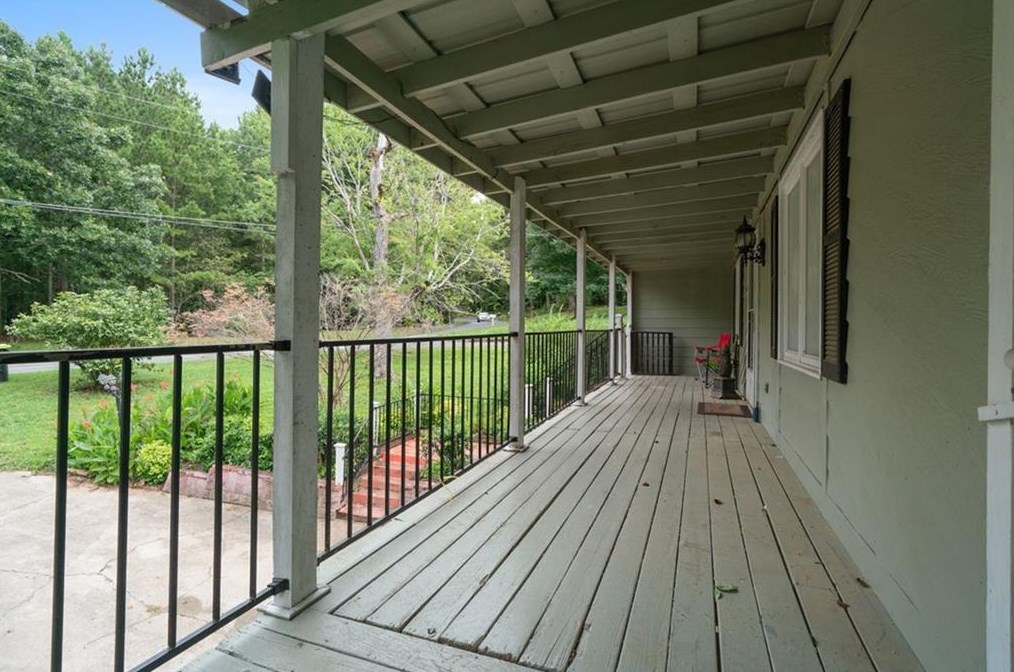 7216 Island Mill Rd, Acworth, GA 30102-2645