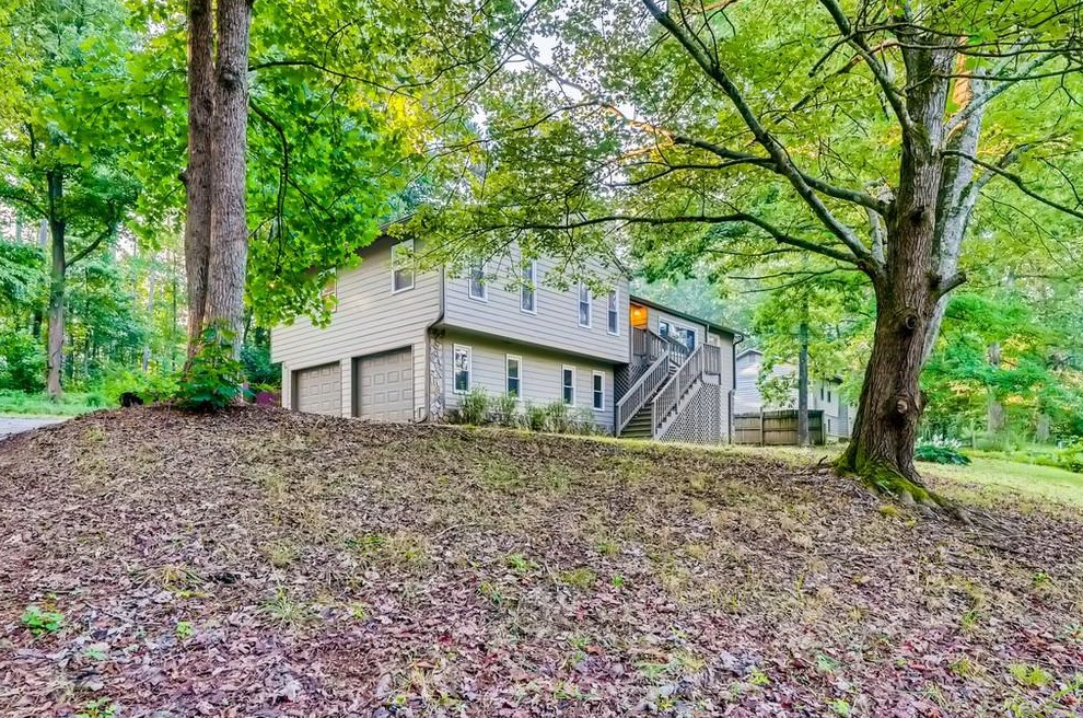 554 Bells Ferry Pl, Acworth, GA 30102-2599