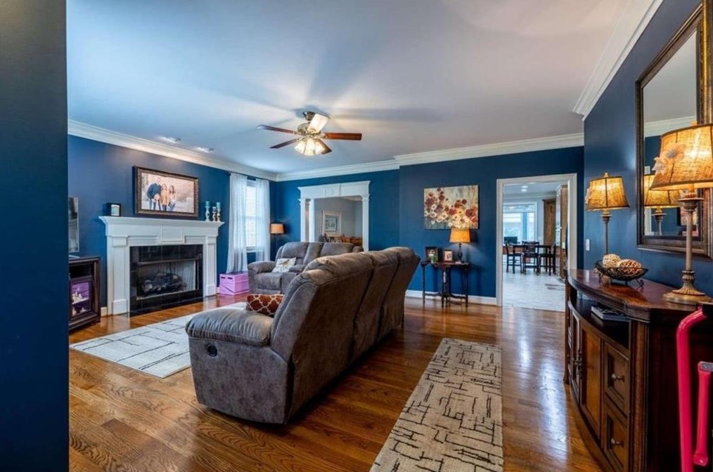37 Brook Dr, Rome, GA 30165-3671