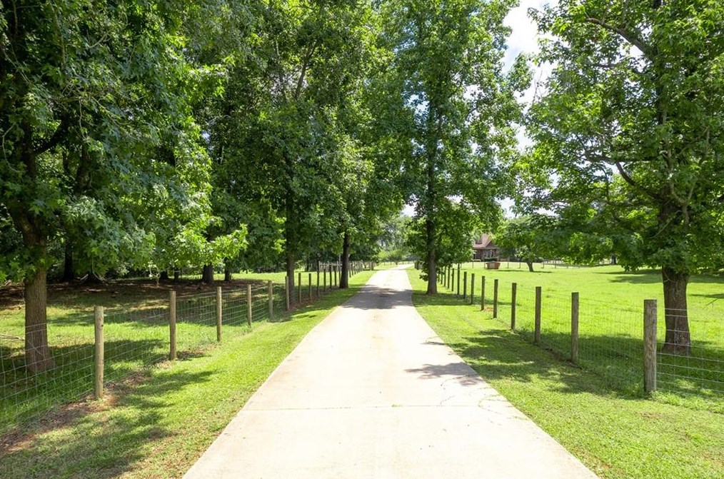 257 Mulberry River Rd, Winder, GA 30680-4840
