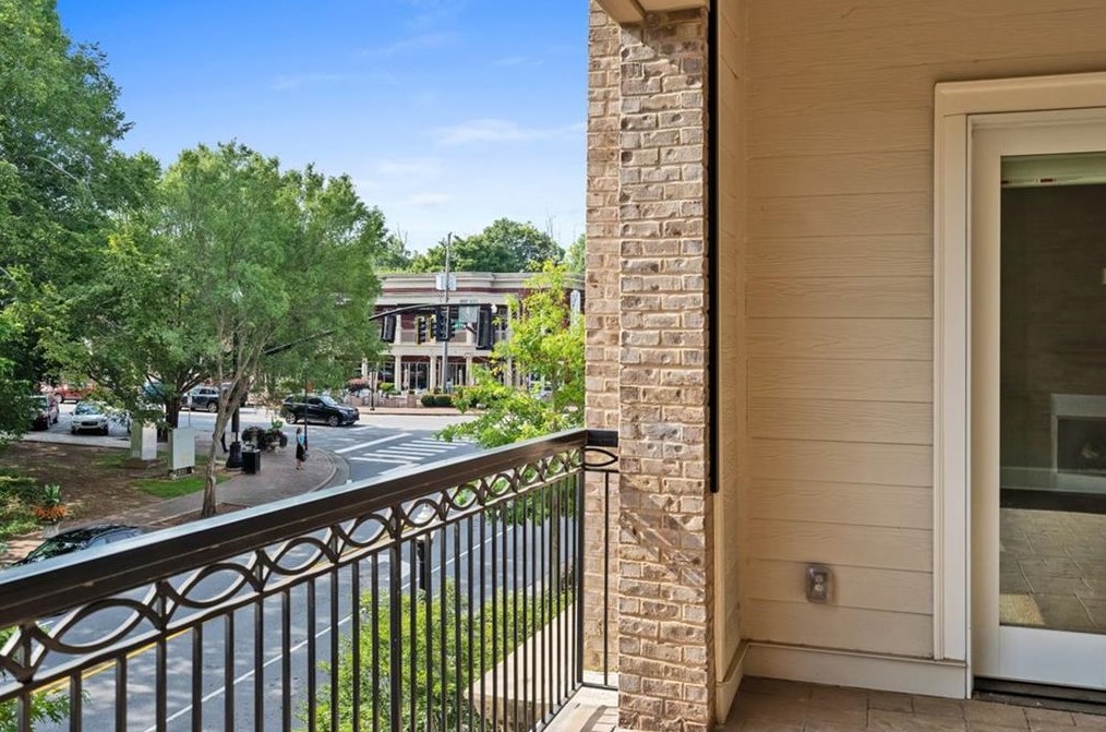 50 Canton St, Alpharetta GA exterior