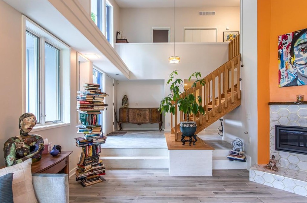 1018 Mcconnell Dr, Decatur GA  30033-3402 exterior