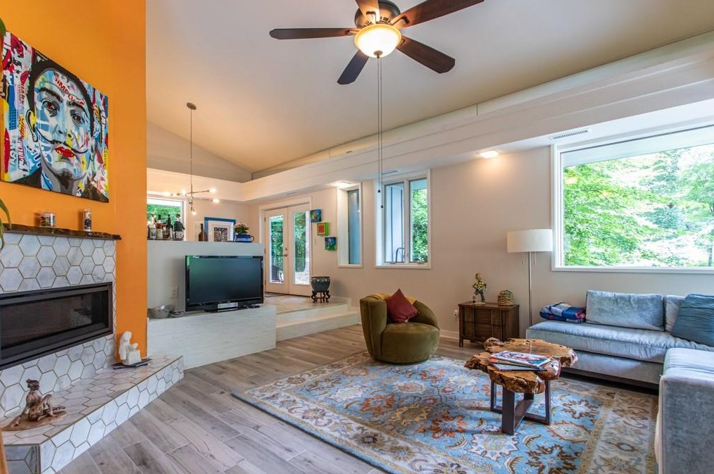 1018 Mcconnell Dr, Decatur GA  30033-3402 exterior