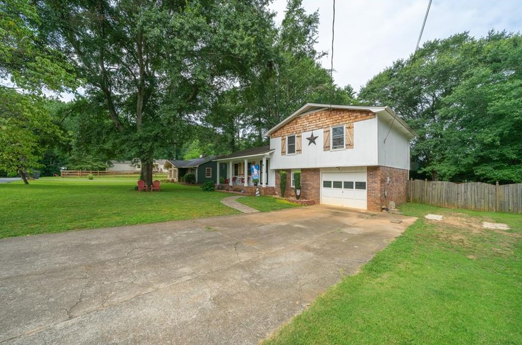 4429 Adams Cir, Acworth, GA 30101-5211