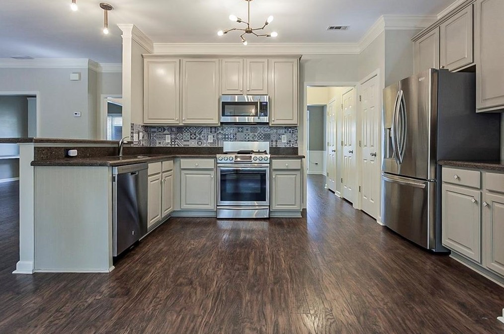 12090 Leeward Walk Cir, Alpharetta, GA 30005-4306