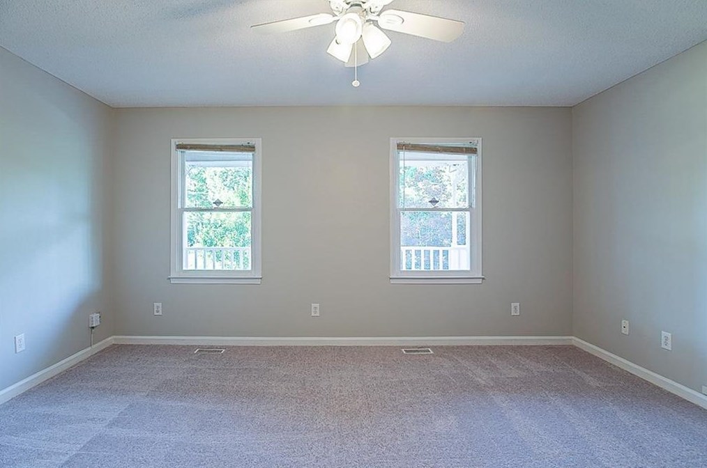 263 Victorian Cir, Dallas GA  30157-5673 exterior