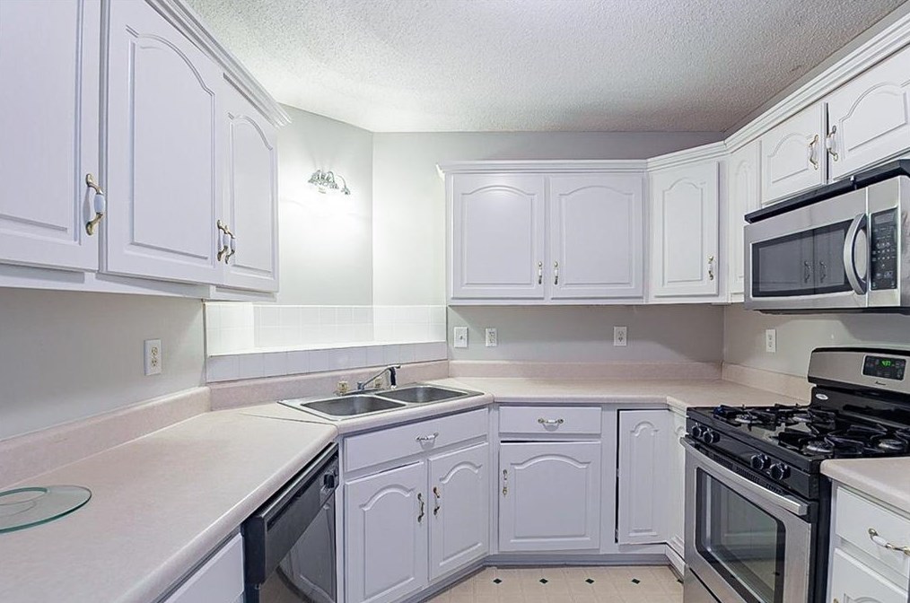 263 Victorian Cir, Dallas GA  30157-5673 exterior