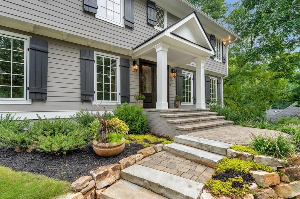 835 Overhill Ct, Atlanta GA  30328-3660 exterior