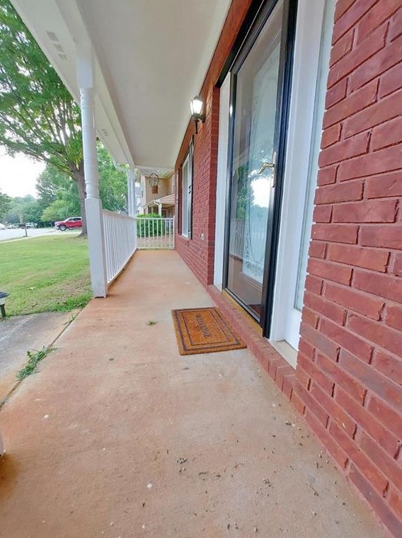 3060 Oak Meadow Dr, Lithonia, GA 30078