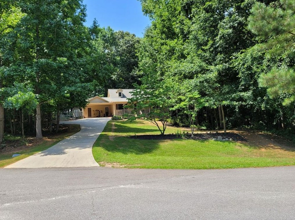 2413 Fox Hound Trce, Monroe, GA 30655