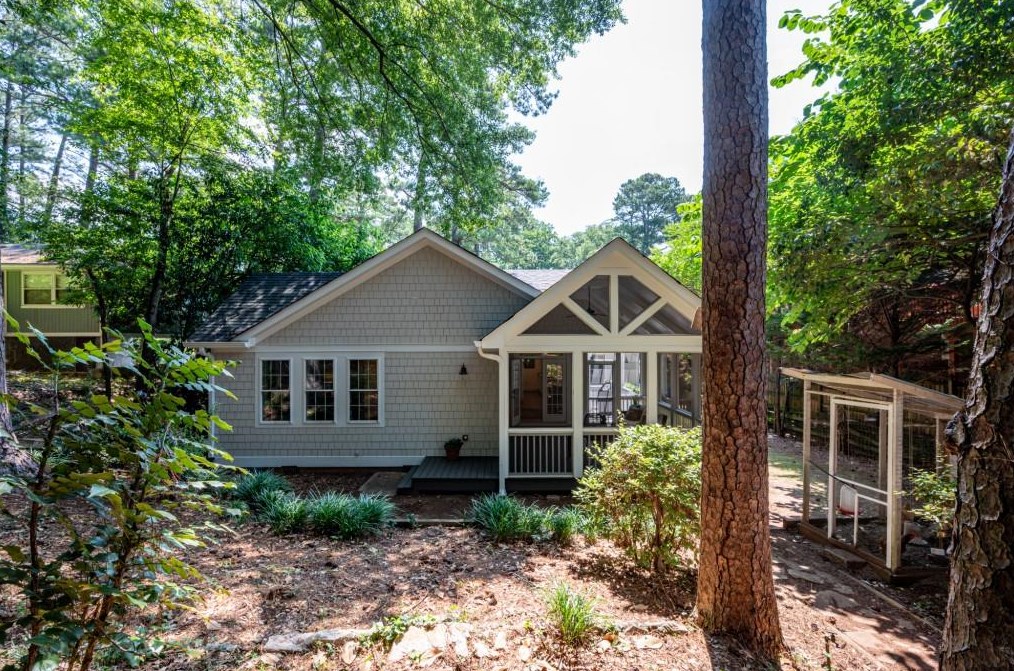 933 Mcdonough St, Decatur GA  30030-4930 exterior