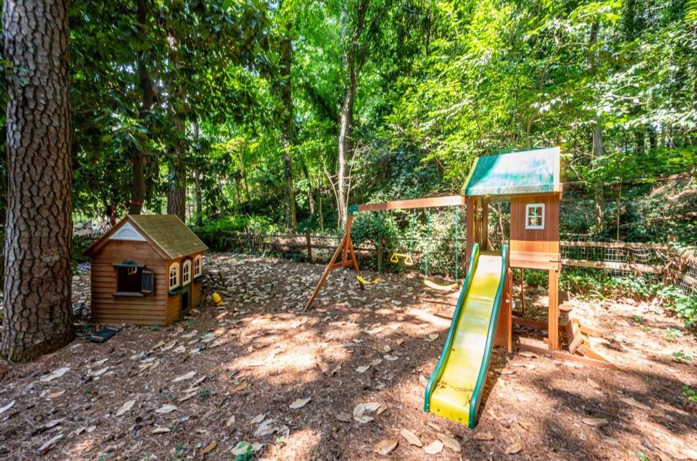 933 Mcdonough St, Decatur GA  30030-4930 exterior