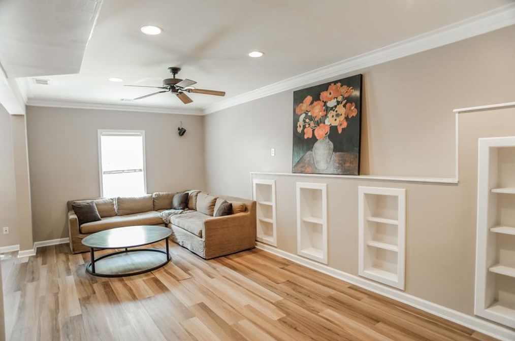 270 Wembley Cir, Atlanta GA  30328-6757 exterior