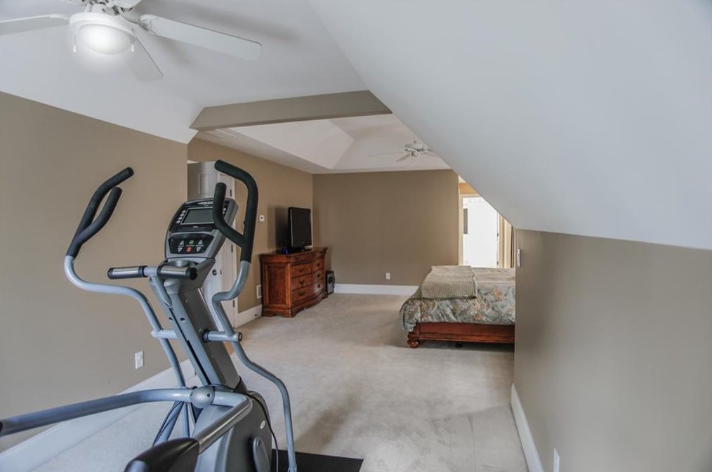 270 Wembley Cir, Atlanta GA  30328-6757 exterior