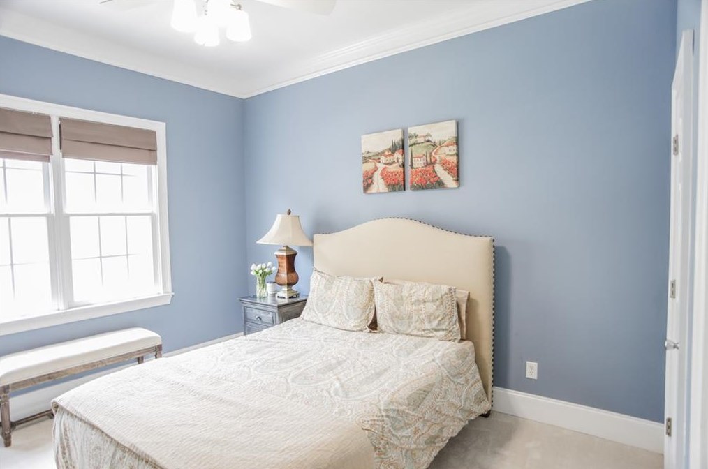 270 Wembley Cir, Atlanta GA  30328-6757 exterior