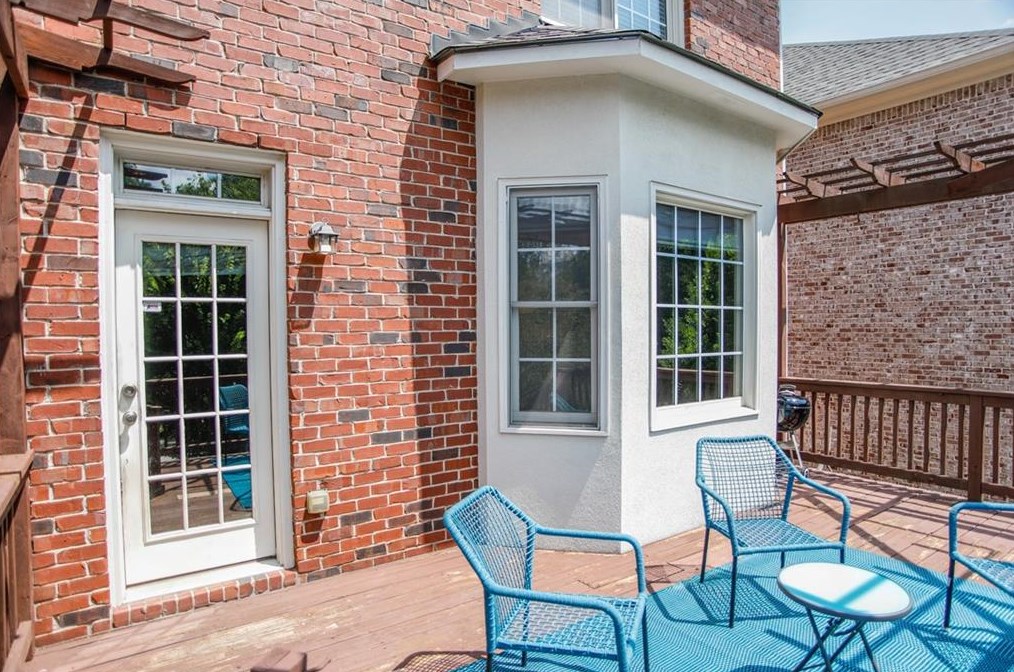 270 Wembley Cir, Atlanta GA  30328-6757 exterior