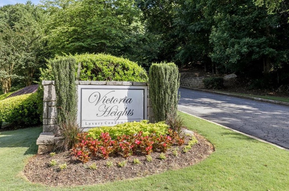 7305 Santa Fe Pkwy, Atlanta, GA 30350-6832