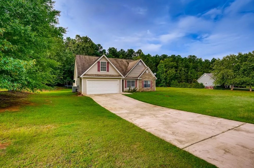 546 Brewer, Locust Grove, GA 30248