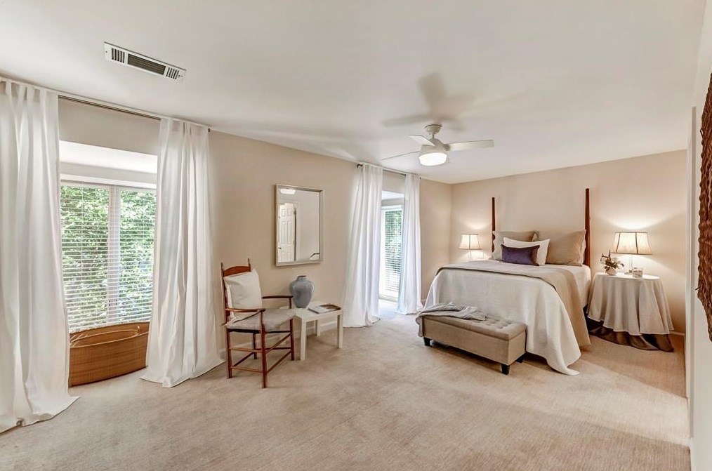 47 Willow Gln, Atlanta GA  30342-1341 exterior