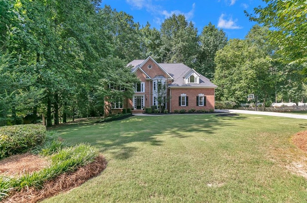 435 Champions View Dr, Alpharetta, GA 30004-6937