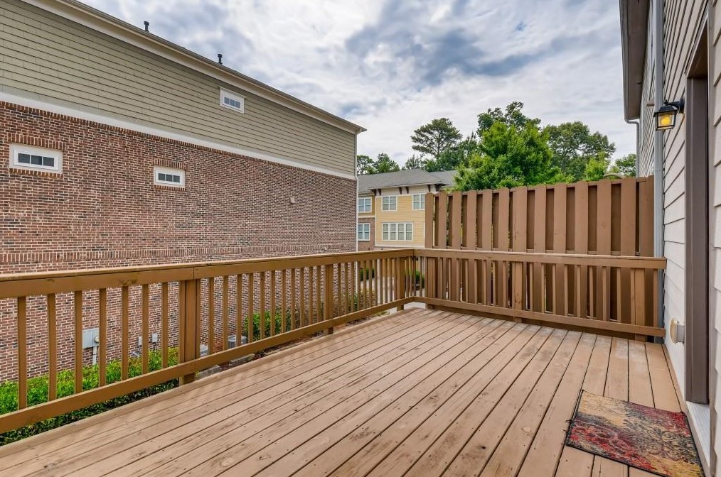 1321 Kingston Trl, Decatur GA  30033-3258 exterior