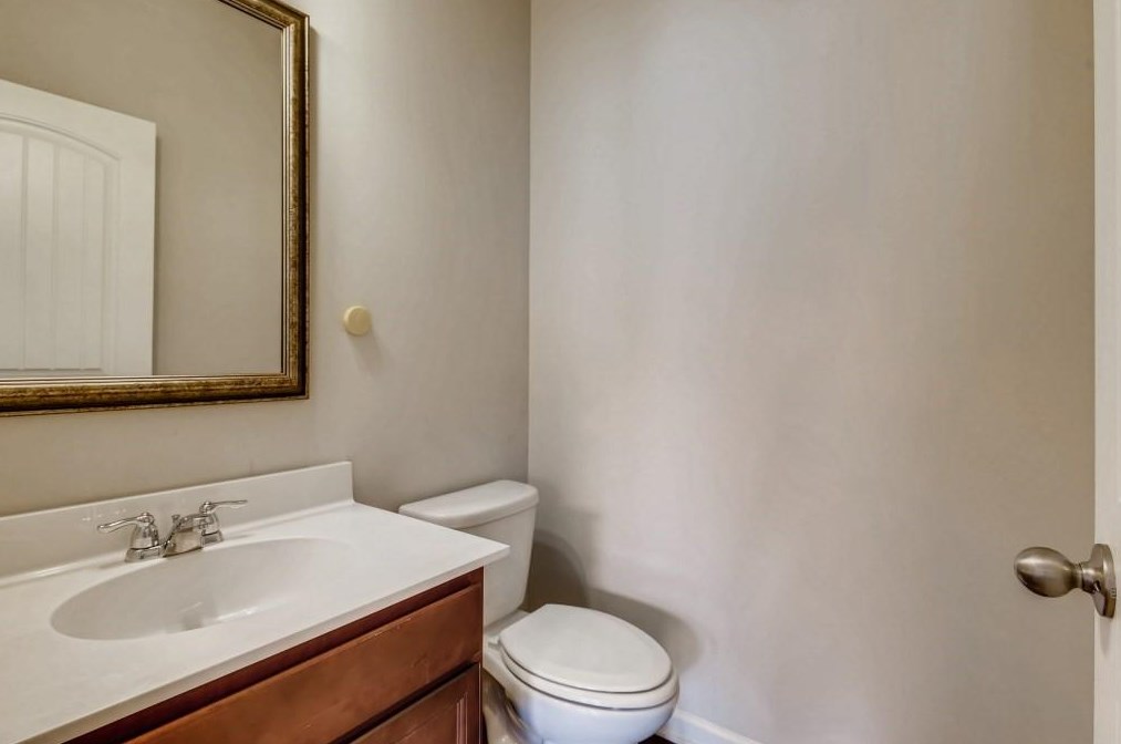 1321 Kingston Trl, Decatur GA  30033-3258 exterior