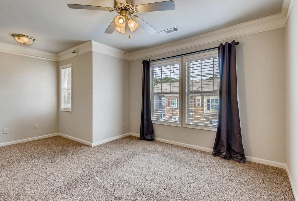 1321 Kingston Trl, Decatur GA  30033-3258 exterior