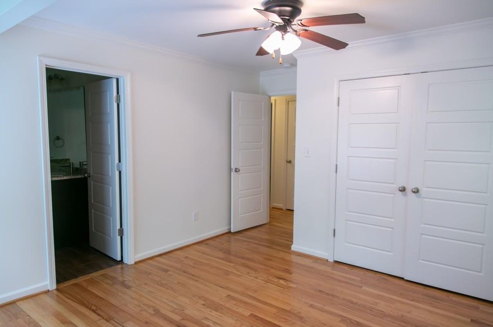 1547 Delia Dr, Decatur GA  30033-3373 exterior