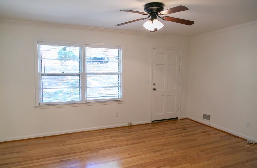 1547 Delia Dr, Decatur GA  30033-3373 exterior