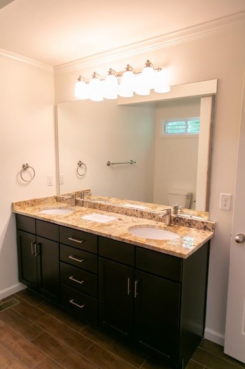 1547 Delia Dr, Decatur GA  30033-3373 exterior