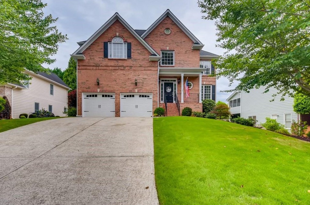 8070 Sandorn Dr, Roswell, GA 30075-6735