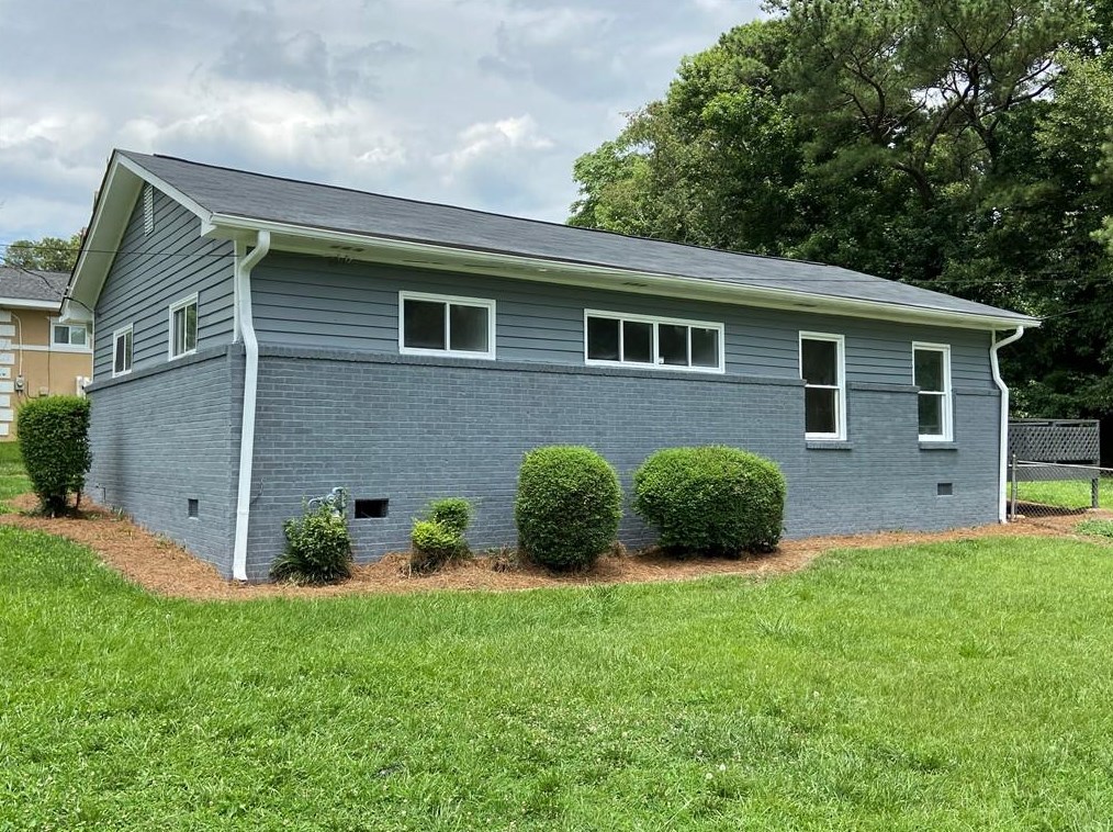 2048 Wesley Chapel Rd, Decatur, GA 30035-2395