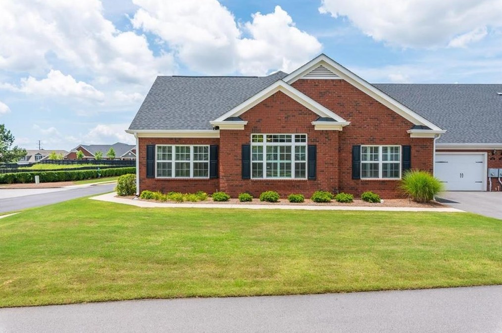 3421 Lindenridge Dr, Buford, GA 30519