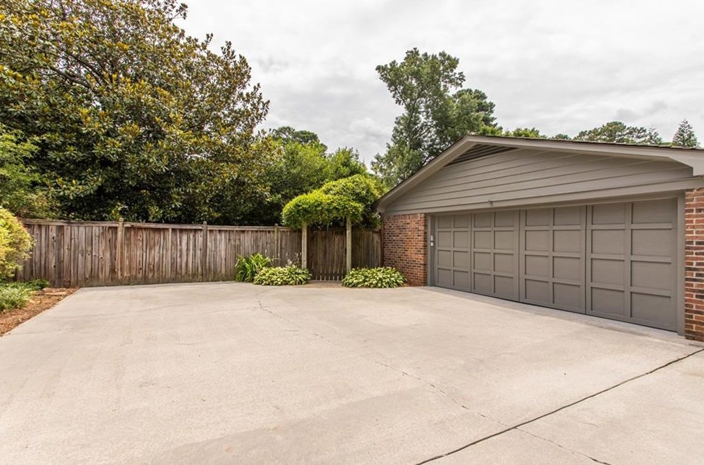 1289 Fork Creek Trl, Decatur GA  30033-2904 exterior