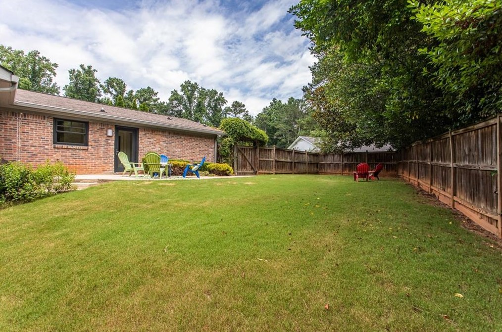 1289 Fork Creek Trl, Decatur GA  30033-2904 exterior